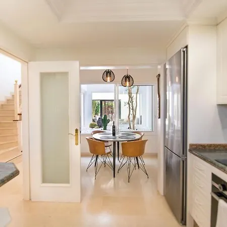 빌라 19 Duquesa Del Duque 3 Bedrooms 아데제