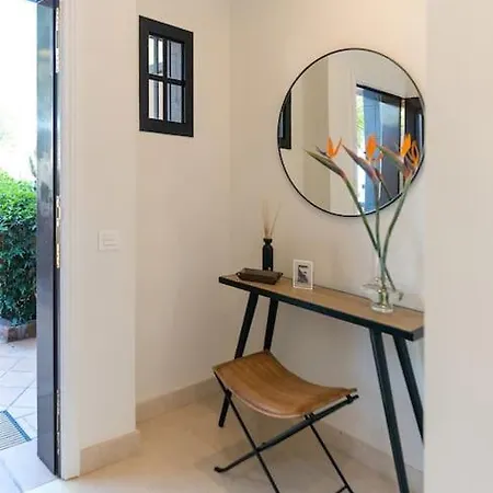 19 Duquesa Del Duque 3 Bedrooms Willa