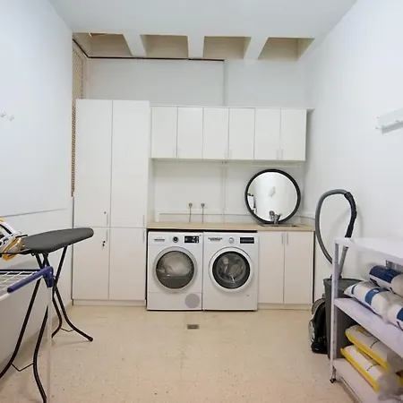 19 Duquesa Del Duque 3 Bedrooms Вілла *