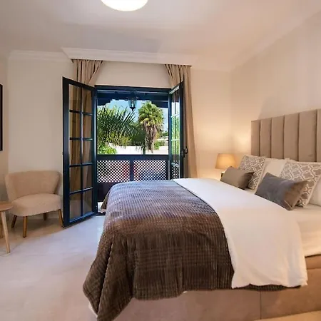 19 Duquesa Del Duque 3 Bedrooms Willa *