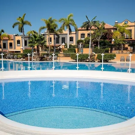 19 Duquesa Del Duque 3 Bedrooms